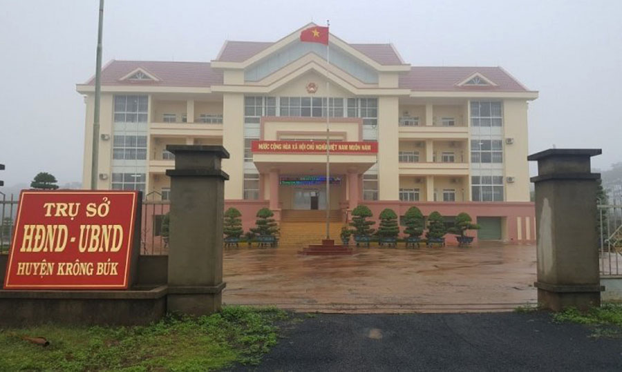 Chủ động thực hiện Phương án kết thúc hoạt động của các phòng chuyên môn thuộc UBND cấp huyện theo thẩm quyền